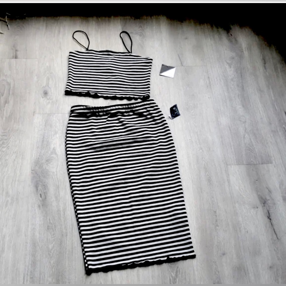 REVOLVE PAPEROC LETTUCE HEM PENCIL KNIT SKIRT